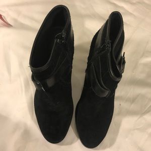 Gianni Bini Shoes - Gianna Bini Black Booties-6.5 Gianni Bini Shoes - Gianna Bini Black Booties-6.5